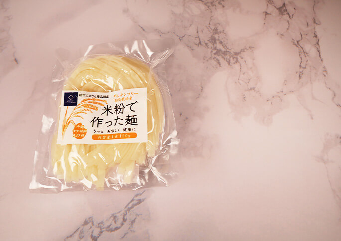 米粉麺の平麺画像